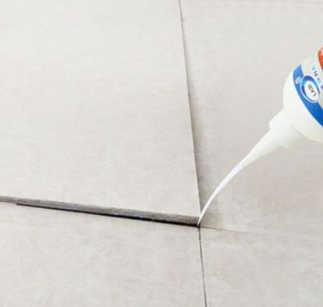 闻喜瓷砖空鼓维修公司分享卫生间瓷砖脱落的原因可能有以下几点